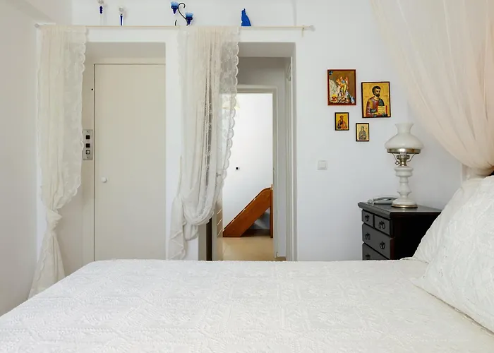 Naxos Kastraki Homey With Sea View Dom wakacyjny